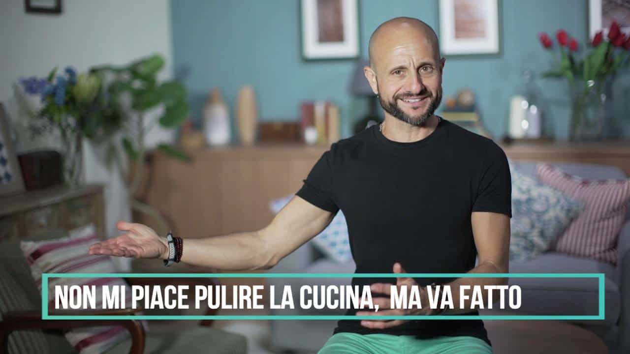 ITALIAN EXPRESSIONS Using ANDARE to mean ‘TO GO’ [video in italian