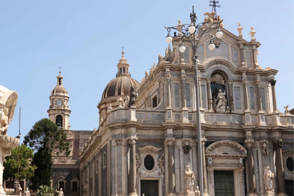 Essential Italian Adjectives and How to Use Them Correctly -