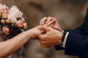 Getting married in Italy: <br> How do Italians do it? -