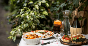 Italian Restaurants in Italy - <br> Etiquette and Obsessions -