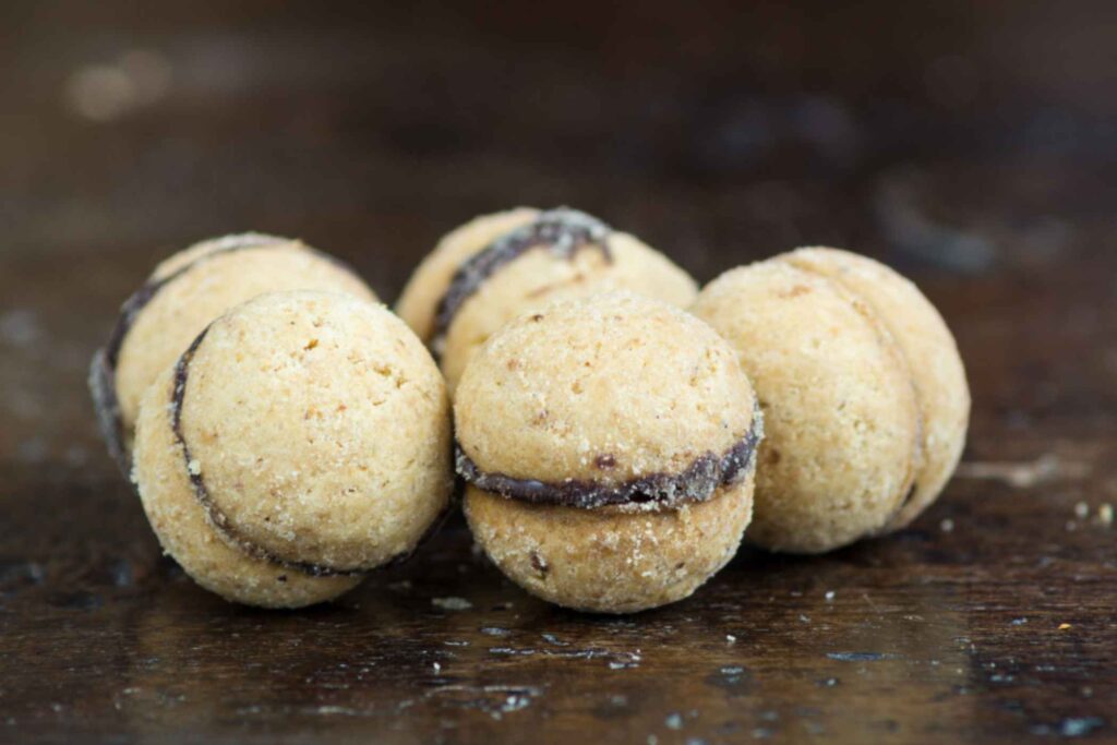 Recipes for Mouthwatering Desserts at Home -