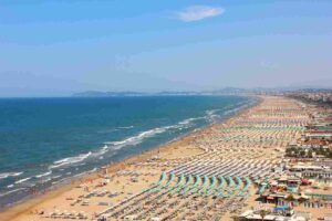 Italians' summer habits! - Discover Italy