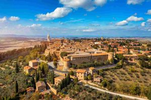 Little known but beautiful: Pienza - Discover Italy