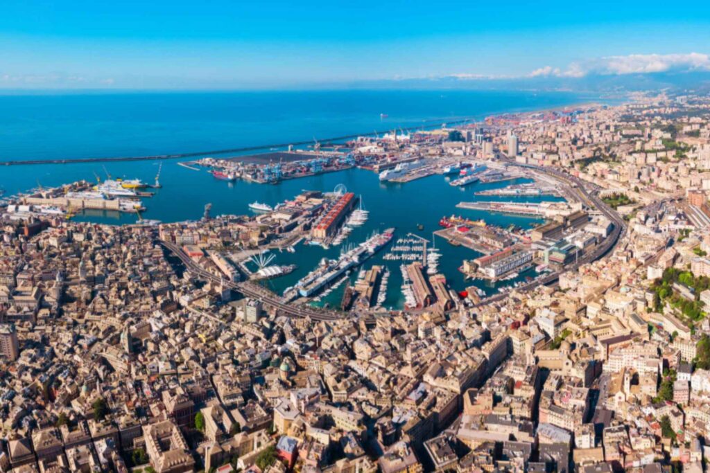 Riding the Rails to the Sky: Genoa’s Historic Zecca-Righi Funicular 1 Riding the Rails to the Sky: Genoa’s Historic Zecca-Righi Funicular -