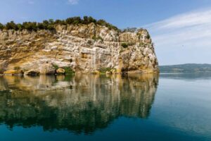 Volcanic Waters & Twin Islands: Exploring the Depths of Lake Bolsena - Italy Experience Guide