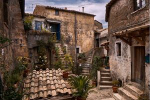 Tuff Cliffs & Creative Souls: Stepping Into the Artists' Village of Calcata - Italy Experience Guide