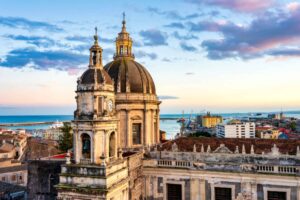 Crimson Devotion & Candle Dances: The Feast of Saint Agatha in Catania - Italy Experience Guide